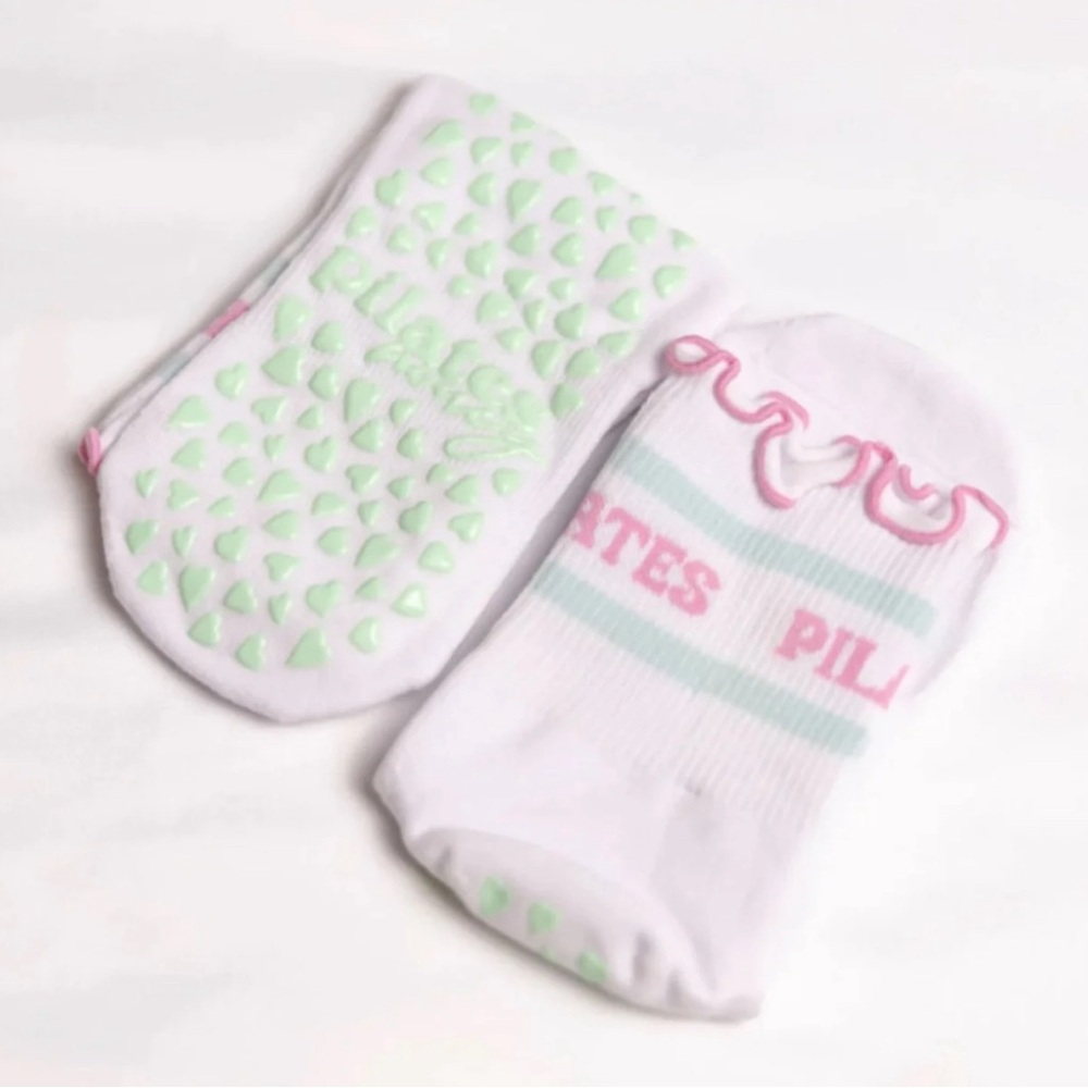 Pilates Honey White and Pink Pilates Grip Socks, NWT, unworn